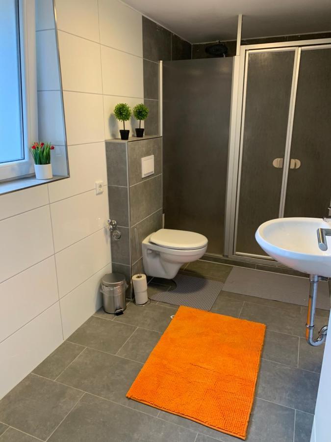 Cityapartment Platinum Mit Balkon Bzw,Terrasse Bielefeld Bagian luar foto