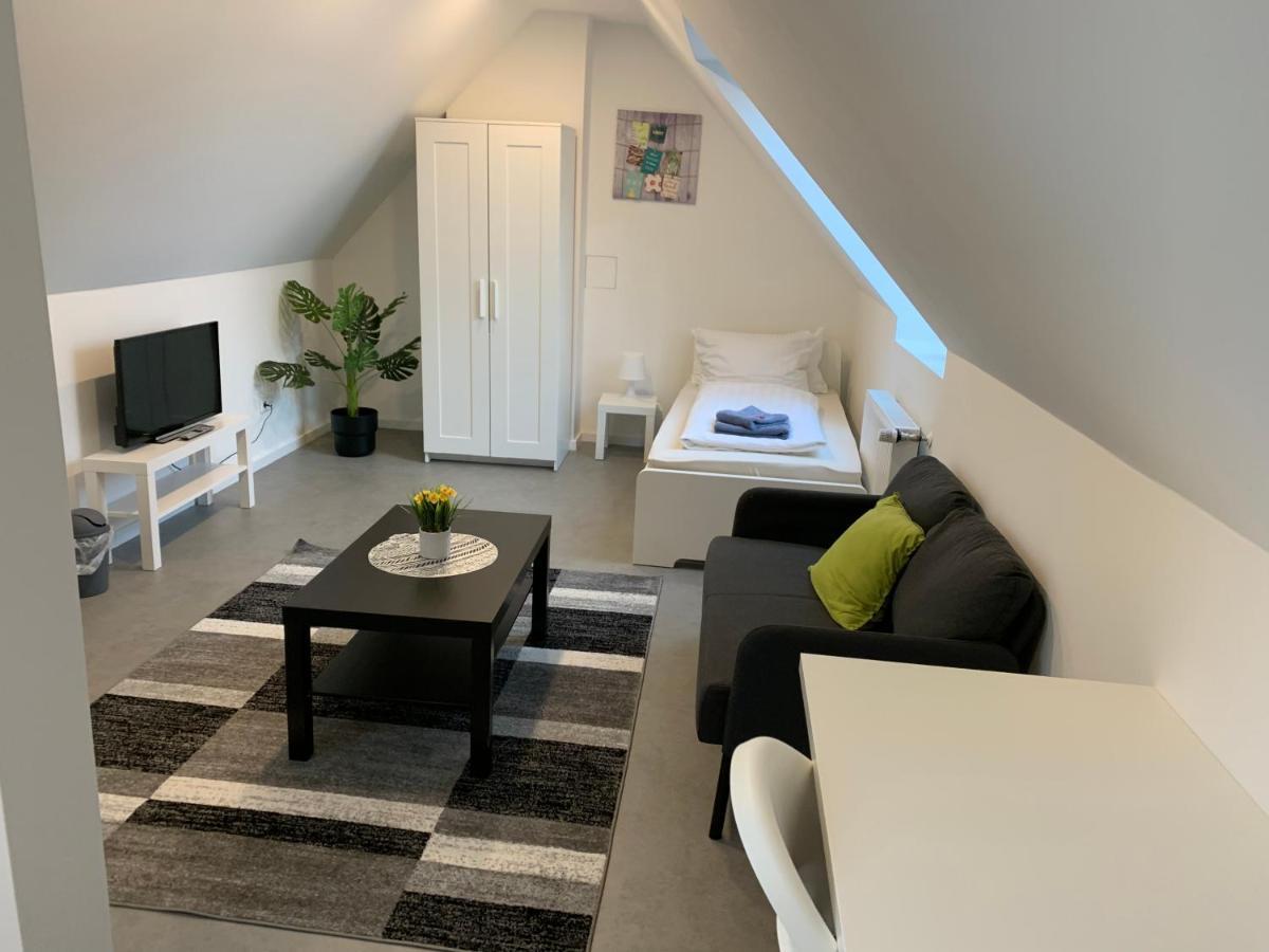 Cityapartment Platinum Mit Balkon Bzw,Terrasse Bielefeld Bagian luar foto