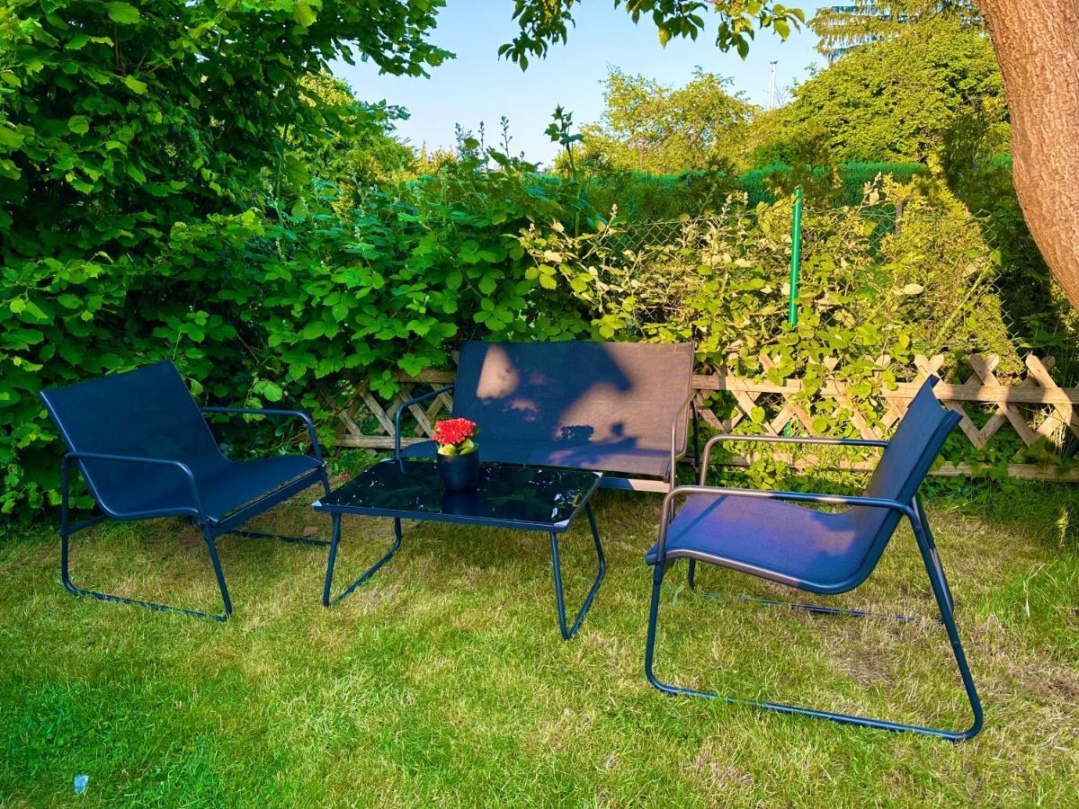 Cityapartment Platinum Mit Balkon Bzw,Terrasse Bielefeld Bagian luar foto