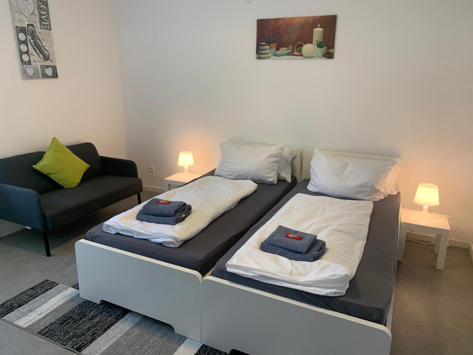 Cityapartment Platinum Mit Balkon Bzw,Terrasse Bielefeld Bagian luar foto